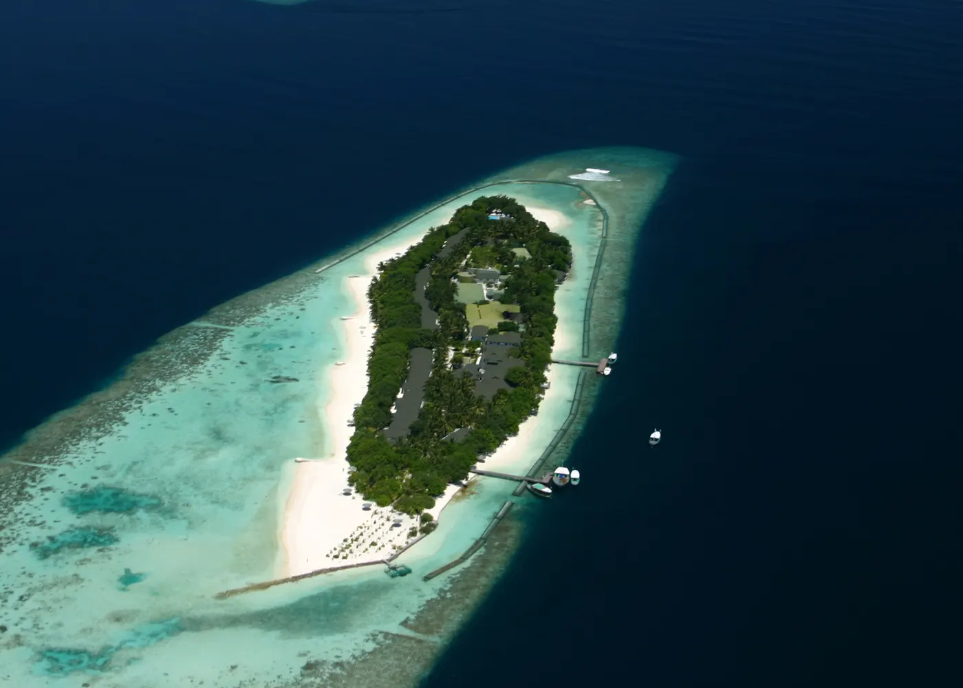 Resort islands